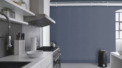 Papier peint vinyle intissé expansé pointe bleu marine L.1001 x l.53cm Rasch