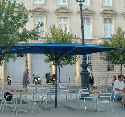 Parasol de terrasse complet Privilège Grège 300 x 300 Armature Marron