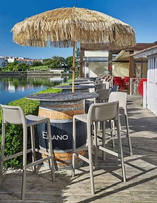 Parasol droit Ezpeleta Manila - rond - coloris bois naturel - L.200 x l.200 cm