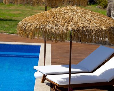 Parasol droit Ezpeleta Manila - rond - coloris bois naturel - L.200 x l.200 cm