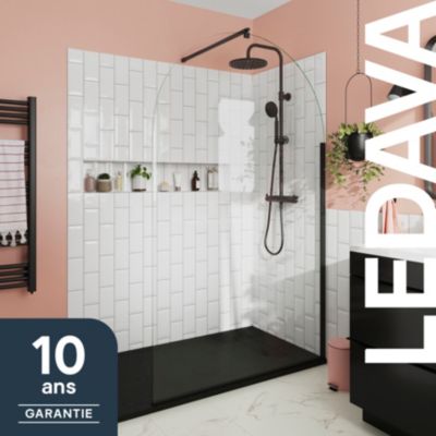 Paroi de douche à l'italienne arrondie l.120 x 198 cm, profilés aluminium finition noir mat, GoodHome Ledava