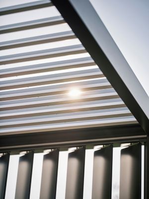 Paroi latérale à lamelles pour pergola 3m gris Biohort