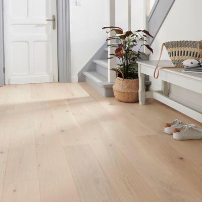 Parquet contrecollé clipsable Goodsir XL en chêne verni coloris naturel