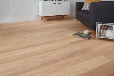 Parquet contrecollé clipsable Hedmark m en chêne huilé aspect naturel