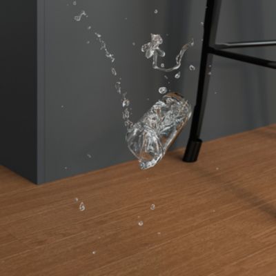 Parquet massif à coller Dryby M en frêne huilé brun compatible pièces humides