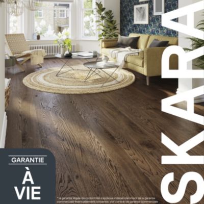 Parquet massif à coller Skara L en chêne verni brun