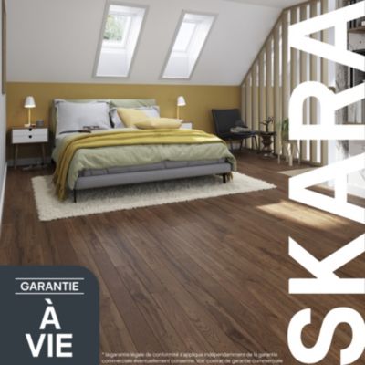 Parquet massif à coller Skara S en chêne verni brun