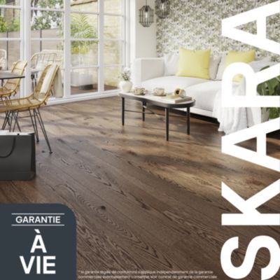 Parquet massif à coller Skara XL en chêne verni brun — free download