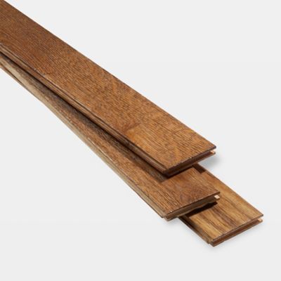 Parquet massif Skanor Bâton Rompu chêne verni marron