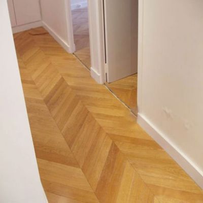 Parquet Point de Hongrie Chêne contrecollé verni brossé Pr Bis Windsor 92X15X520mm - 4mm de couche d'usure