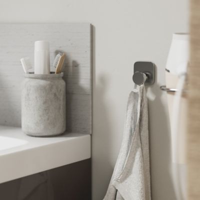 Patère salle de bains à visser ou à coller 1 tête GoodHome Koros en acier coloris argent
