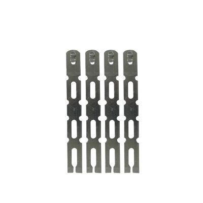 Pattes de fixation pour fenêtre et baie vitrée coulissante aluminium (lot de 4)