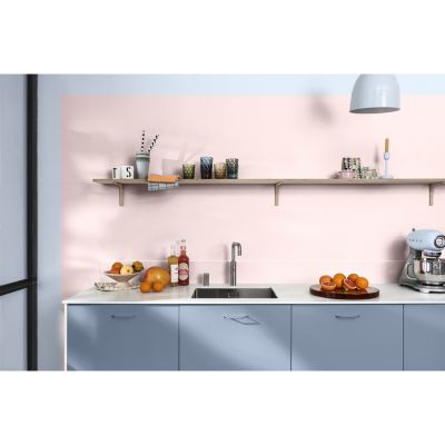 Peinture murs et boiseries cuisine et bain rose bouton de rose satin Dulux Valentine Crème de couleur 2 L
