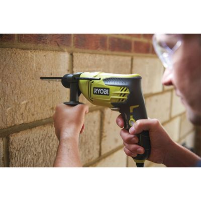 Perceuse à percussion Ryobi RPD800K 800W