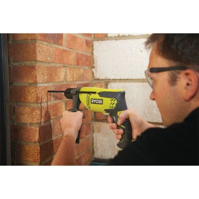 Perceuse à percussion Ryobi RPD800K 800W