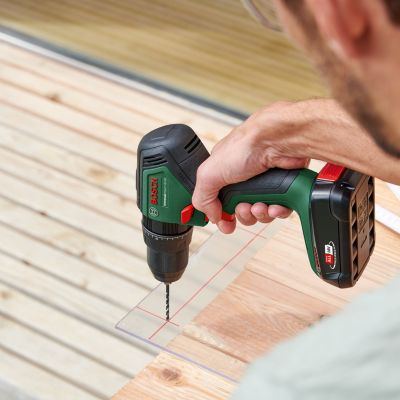 Perceuse à percussion sans fil Bosch UniversalImpact 18V-60 2x2Ah