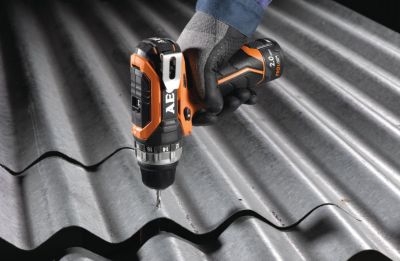 Perceuse visseuse sans fil AEG 12V BS12C2LI-202B 2x2Ah