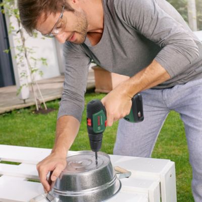 Perceuse visseuse sans fil Bosch Universaldrill 18V - 2x1.5Ah