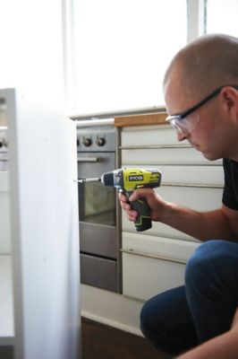 Perceuse visseuse sans fil Ryobi 12V R12DD-220S - 2x2Ah