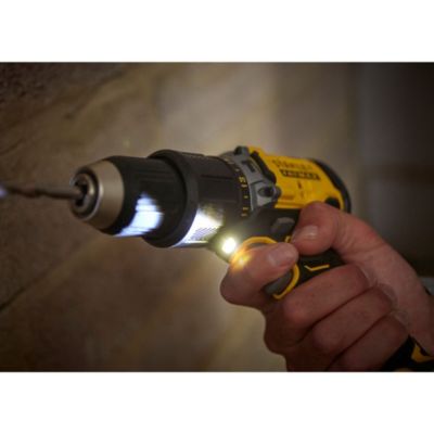 Perceuse visseuse sans fil Stanley Fatmax V20 SFMCD715D2K-QW - 2x2Ah