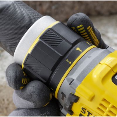 Perceuse visseuse sans fil Stanley Fatmax V20 SFMCD721B-XJ 18V (sans batterie)