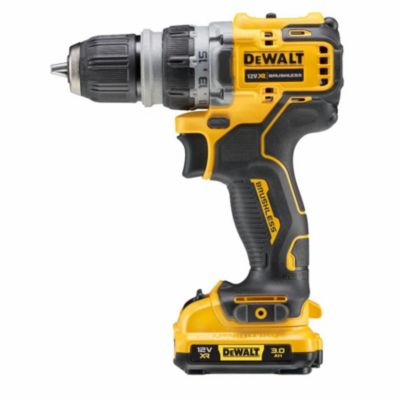 Perceuse-visseuse têtes multiples XR 12V Brushless + 2 batteries 3Ah + coffret TSTAK-DCD703L2T-QW