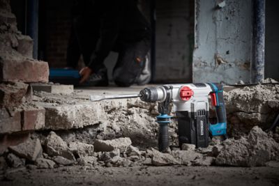 Perforateur SDS Plus filaire - énergie de frappe 5 J - puissance 1500 W - Erbauer ERH1500
