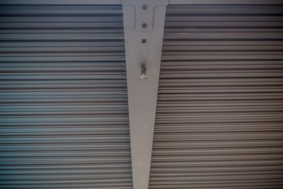 Pergola bioclimatique autoportante manuelle aluminium Habrita PER3630BI gris 3,60 x 3 m