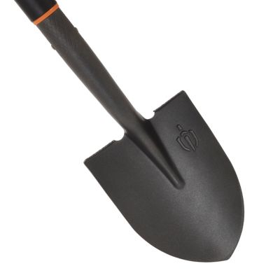 Petite pelle avec manche composite Magnusson