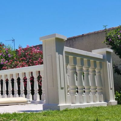 PILIER BETON 115CM - Dimensions : L 115 x l 24 cm -pour BALUSTRADE SERIE B78