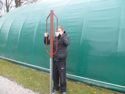 Pilon enfonce-piquet pour poteau de clôture à profil en Z Aquagart