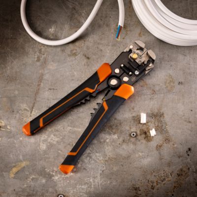 Pince à dénuder à cliquet Magnusson pour câbles section 0,2 à 6 mm²