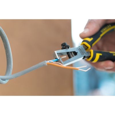 Pince à dénuder Stanley Fatmax 150 mm