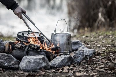 Pince à barbecue et à charbon Petromax 54 cm