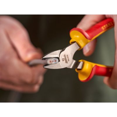 Pince coupante isolée Stanley 160 mm