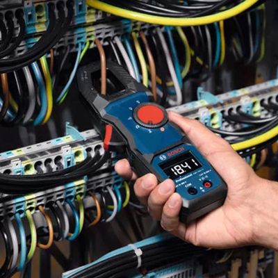 Pince multimètre True RMS GMC 600-15 Professional - 600 A, 600 V, IP54 ...