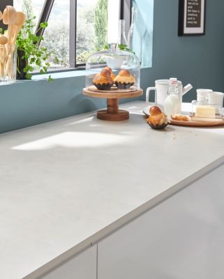 Plan de travail compact 1 face blanc / 1 face effet pierre L.300 x l.62 x ép.1,2 cm GoodHome Nepeta