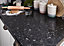Plan de travail en stratifié aspect granit noir GoodHome Kabsa 300 cm x 62 cm x ép. 3.8 cm
