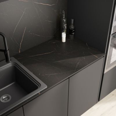 Plan de travail réversible compact 1 face aspect marbre noir / 1 face noir mat L.300 x l.62 x ép.1,2 cm GoodHome Nepeta