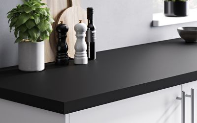 Plan de travail stratifié noir mat L.300 x l.62 x ép.3,8 cm GoodHome Berberis