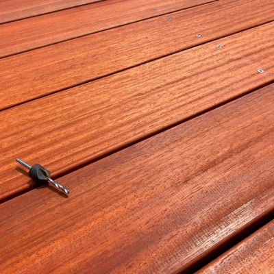 Planches de terrasse bois exotique PADOUK pour 10 m², Longueur 2,45 m.