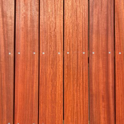 Planches de terrasse bois exotique PADOUK pour 10 m², Longueur 2,45 m.