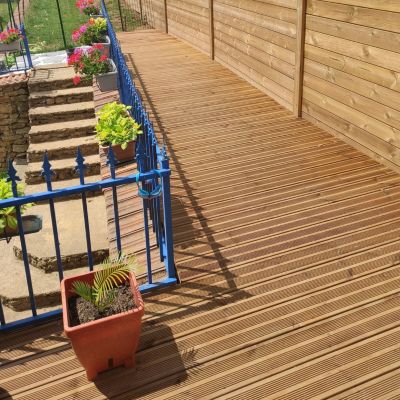 Planches de terrasse Pin autoclave Vert pour 10 m², Longueur 3,3 m.