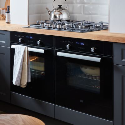 Plaque de cuisson gaz 5 foyers Cooke & Lewis coloris noir l.75 x P.52,3 x H.9,5 cm
