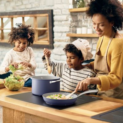 Plaque de cuisson induction 3 foyers 6200W fonction boost L59xP52cm 9 puissances securité enfant auto-stop minuterie Ciarra CD3BIH
