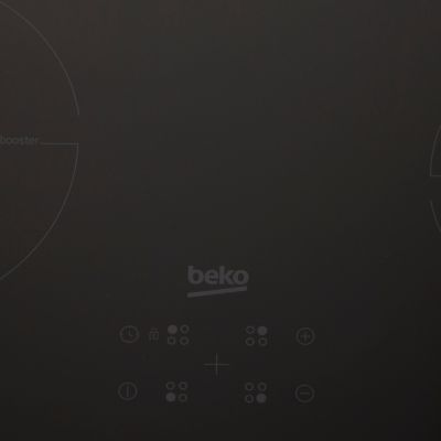 Plaque de cuisson induction 4 foyers Beko coloris noir l.58 x P.51 x H.5,2 cm