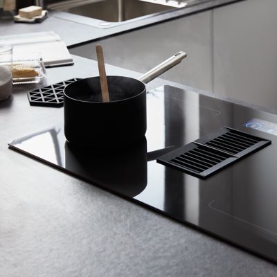 Plaque de cuisson induction 4 foyers GoodHome coloris gris anthracite l. 77 x P. 52 x H. 25 cm