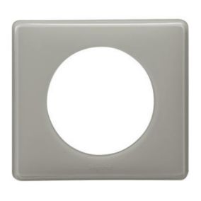 Plaque de finition 1 poste Legrand Céliane 0 988 59 coloris laqué gris perle l.90 x P.8,5 x H.82 mm