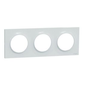 Plaque de finition 3 postes Schneider Electric Odace Styl S510706 coloris blanc recyclé l.227 x P.10 x H.85 mm