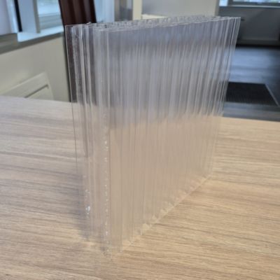 Plaque polycarbonate alvéolaire l.1.25 x L.2m, ep.55 mm, 5KG/M2 10 parois transparent effet opale 5pcs